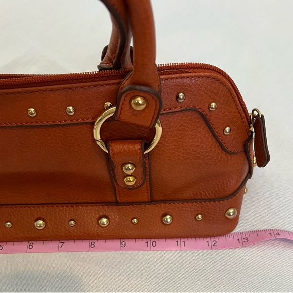 Bisou Bisou Y2K studded bag. - Picture 3 of 6